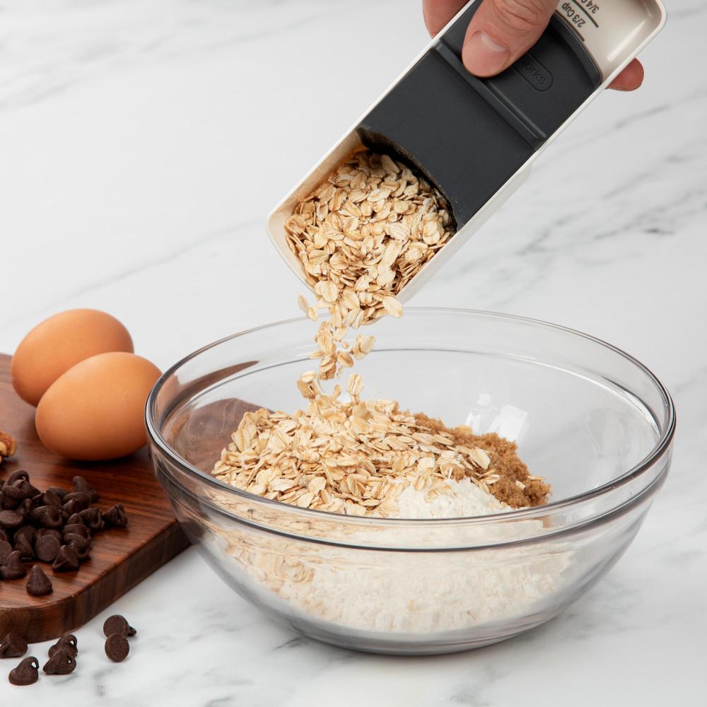 Progressive Adjustable Measuring Cup