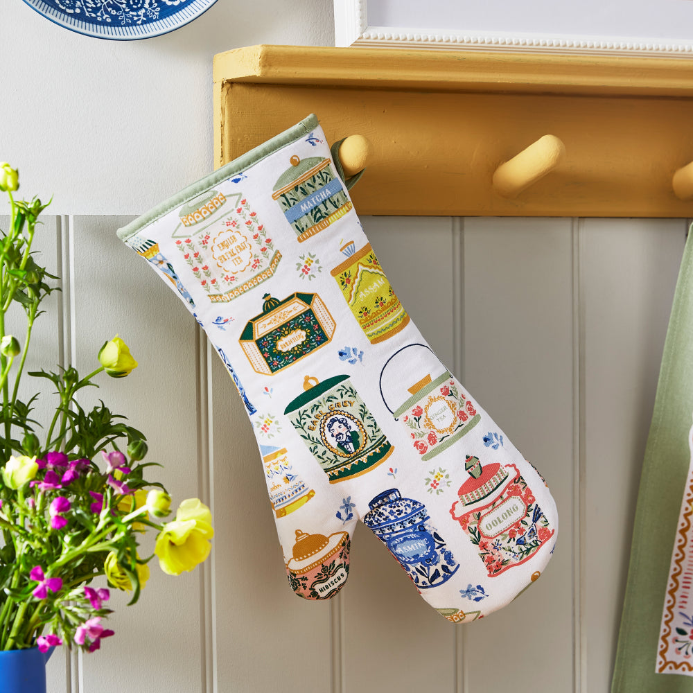 Ulster Weavers Tea Tins Gauntlet Oven Glove