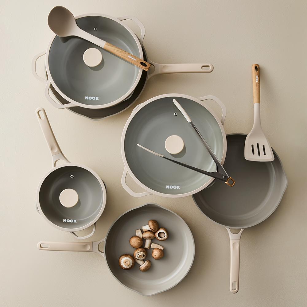 NOOK by Baccarat Tongs