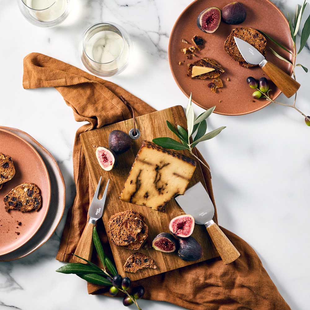 Acacia Serving Board with 3 Cheese Knives and charcuterie - Robins Kitchen