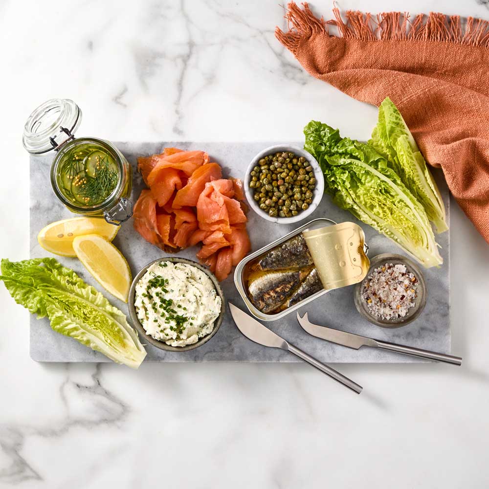 Marble Serving Board with 2 Cheese Knives and charcuterie - Robins Kitchen