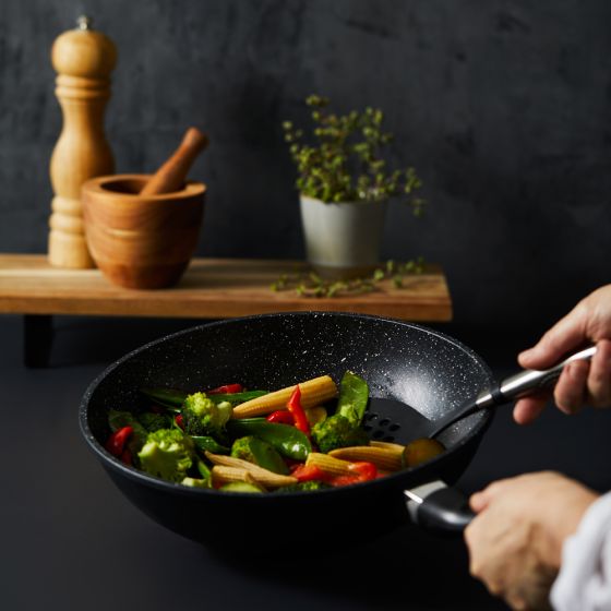 Baccarat STONE Wok With Lid 28cm