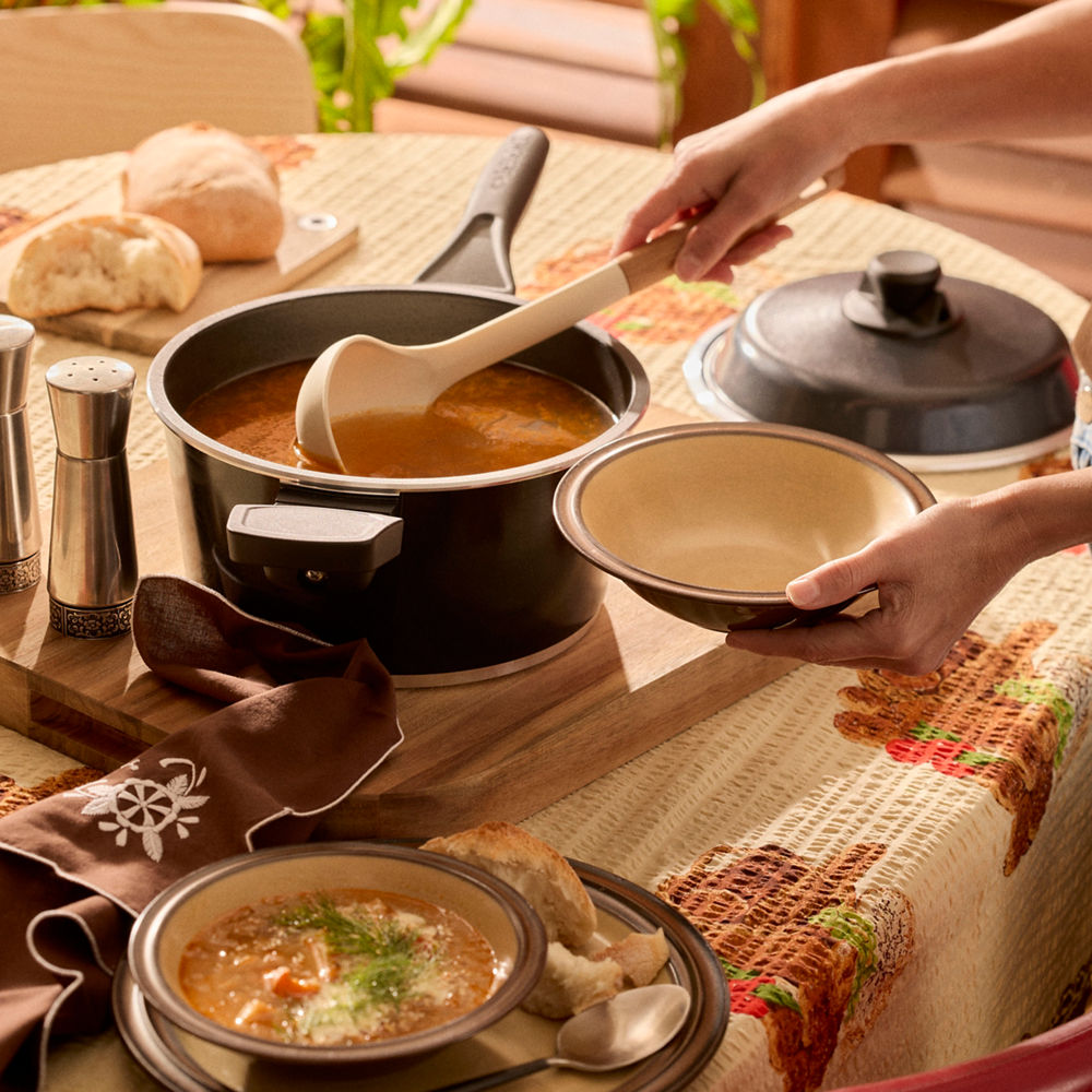 Bessemer Multi Saucepan 24cm Black