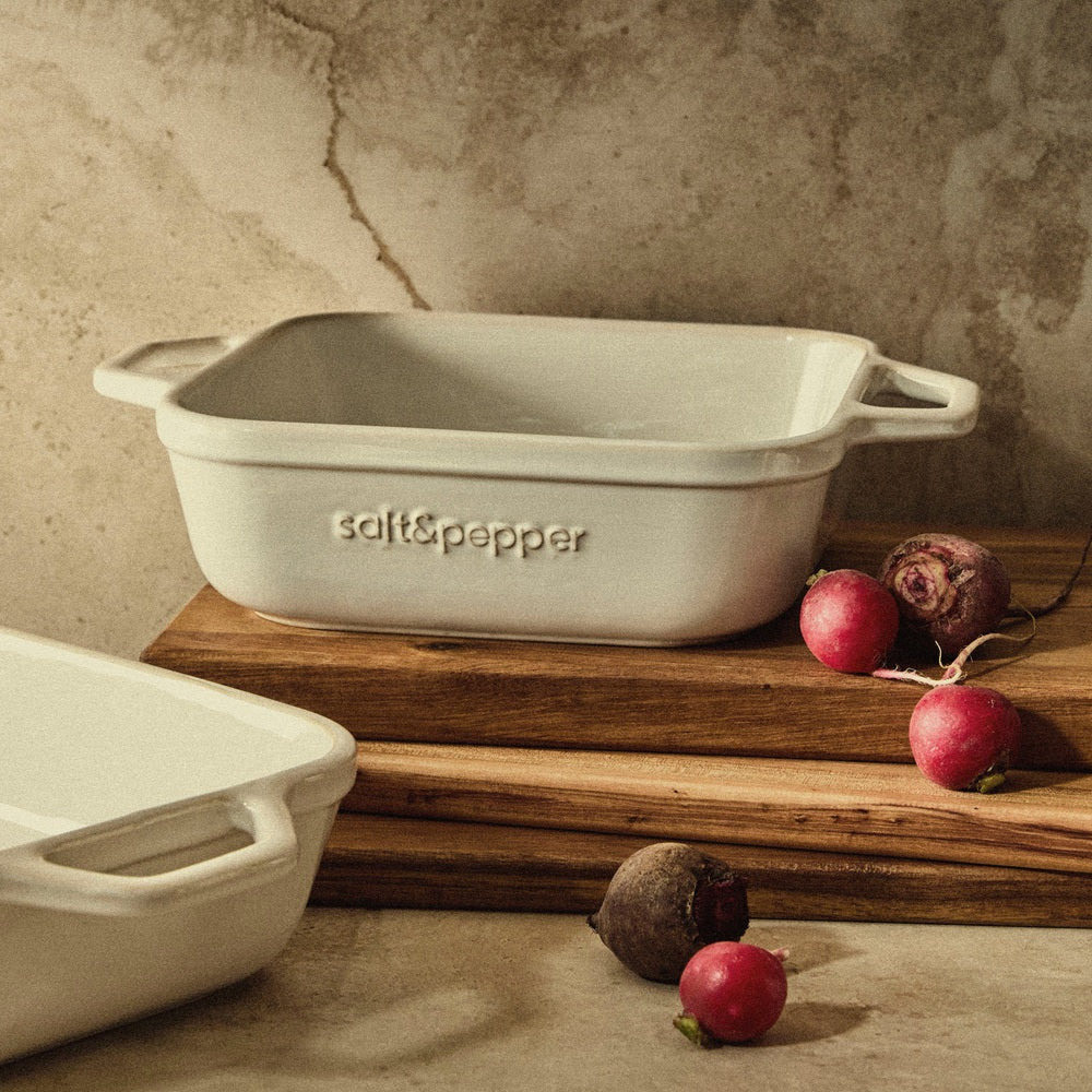 Salt & Pepper Noa Baking Dish 33x25cm