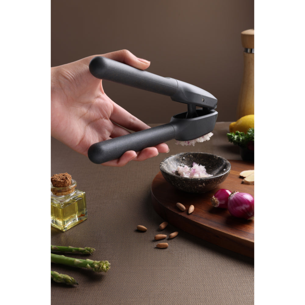 Zyliss Classic Garlic Press