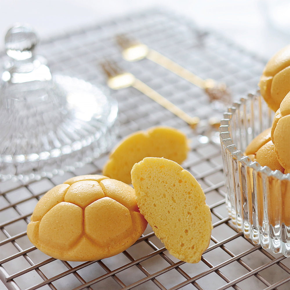 Chefmade 12 Cup Soccer & Football Ball Cake Pan