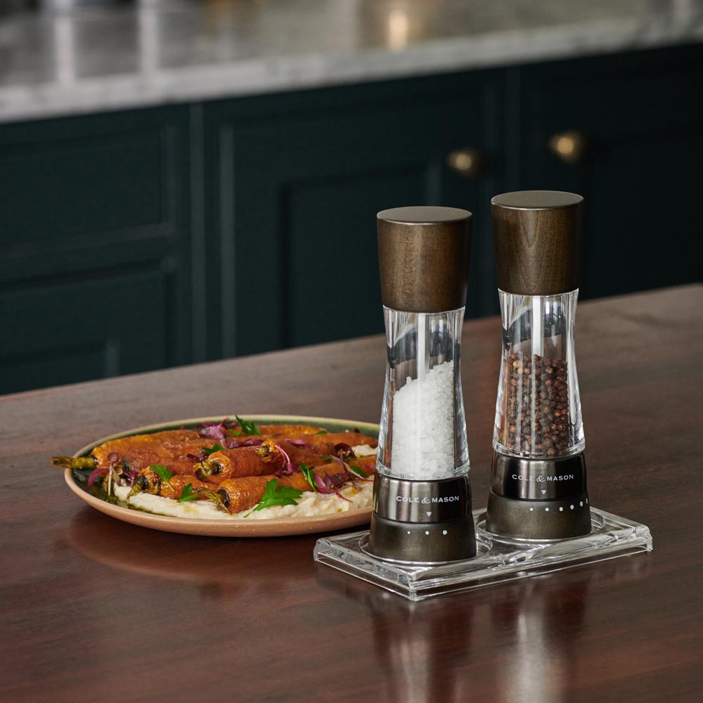 Cole & Mason Derwent Salt & Pepper Mill Gift Set Black Robins Kitchen