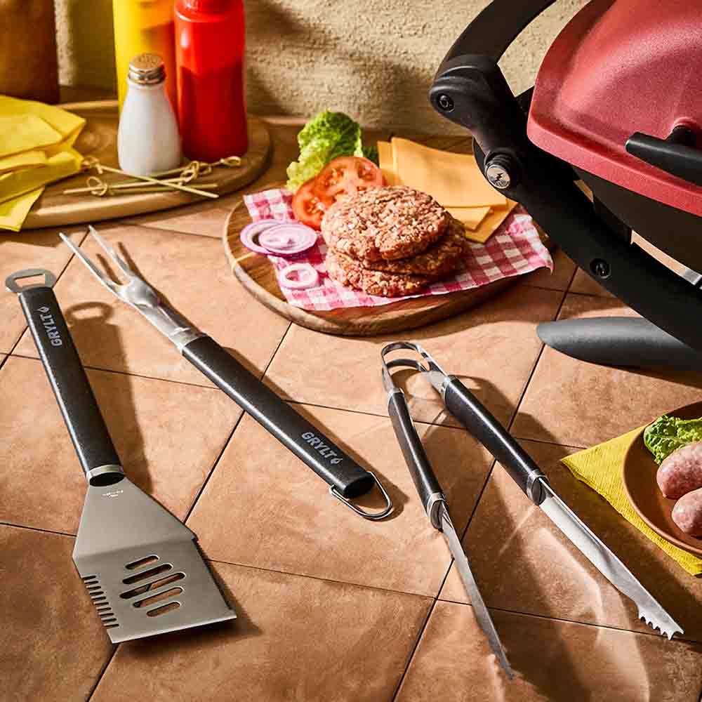 long handled BBQ tongs, BBQ fork, and BBQ turner - Robins Kitchen