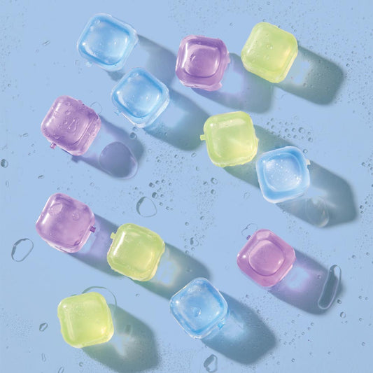 HAYDAE COLLECTIVE Set of 12 Reusable Ice Cubes - Robins Kitchen
