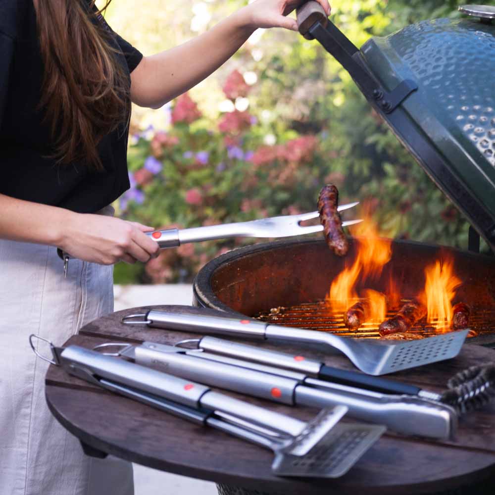 Joseph Joseph Grillout BBQ Turner Tongs With Retractable Head at Robins Kitchen