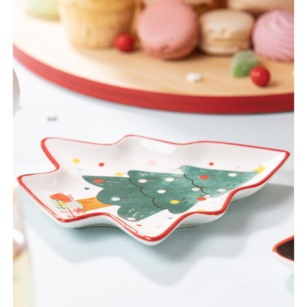 Ladelle Dasher Christmas Tree Dish