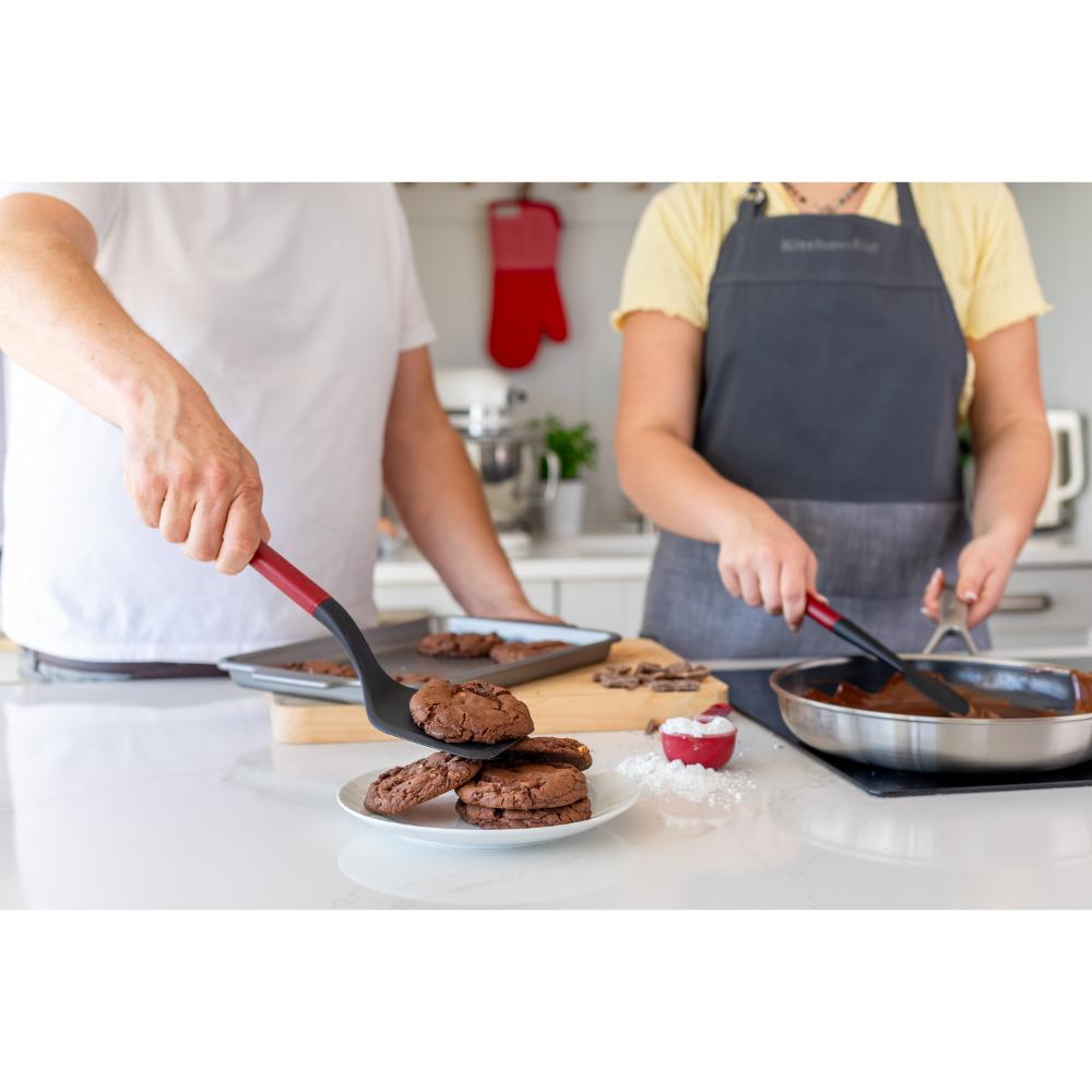 KitchenAid Classic Solid Turner