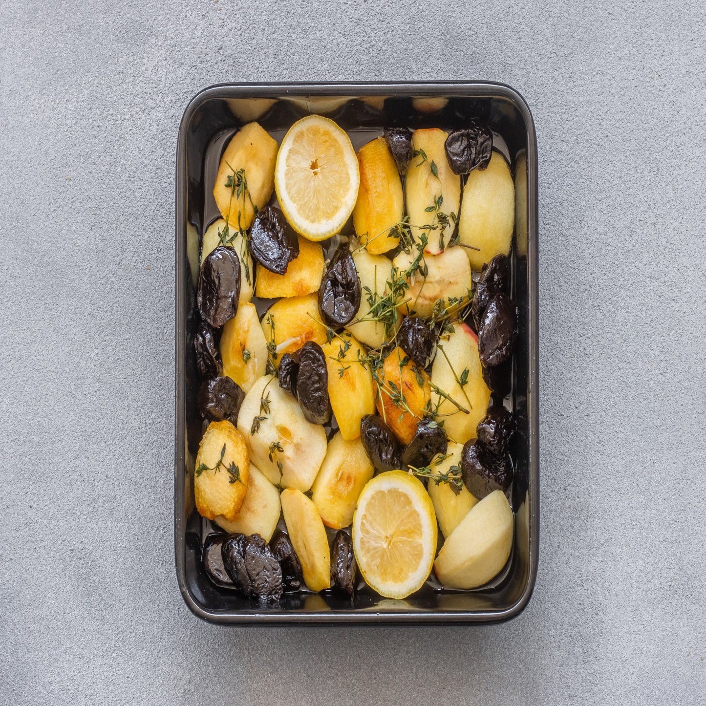 MasterCraft Professional Vitreous Enamel Square Bake Pan