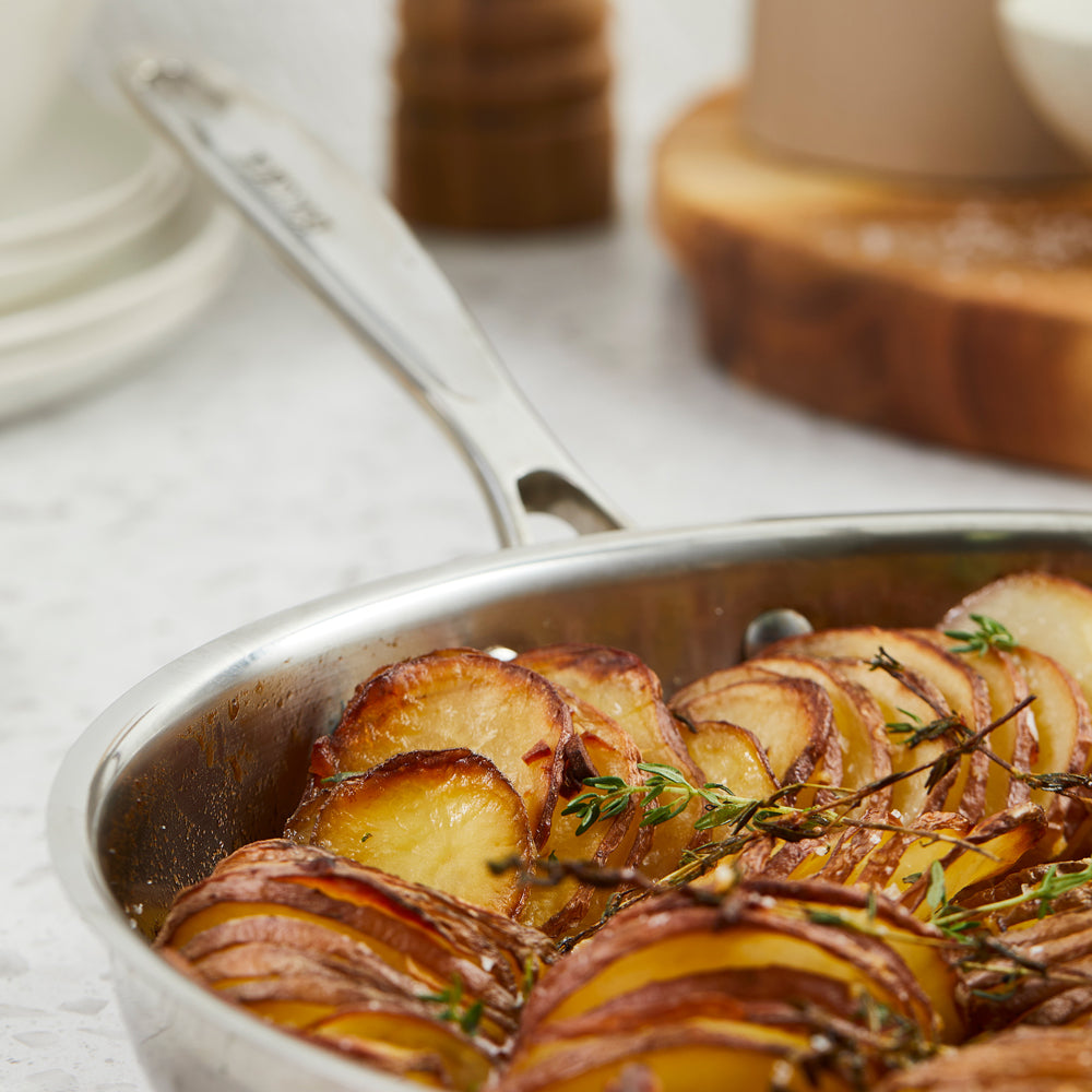 Baccarat iconiX Stainless Steel Frypan 26cm detail shot at Robins Kitchen