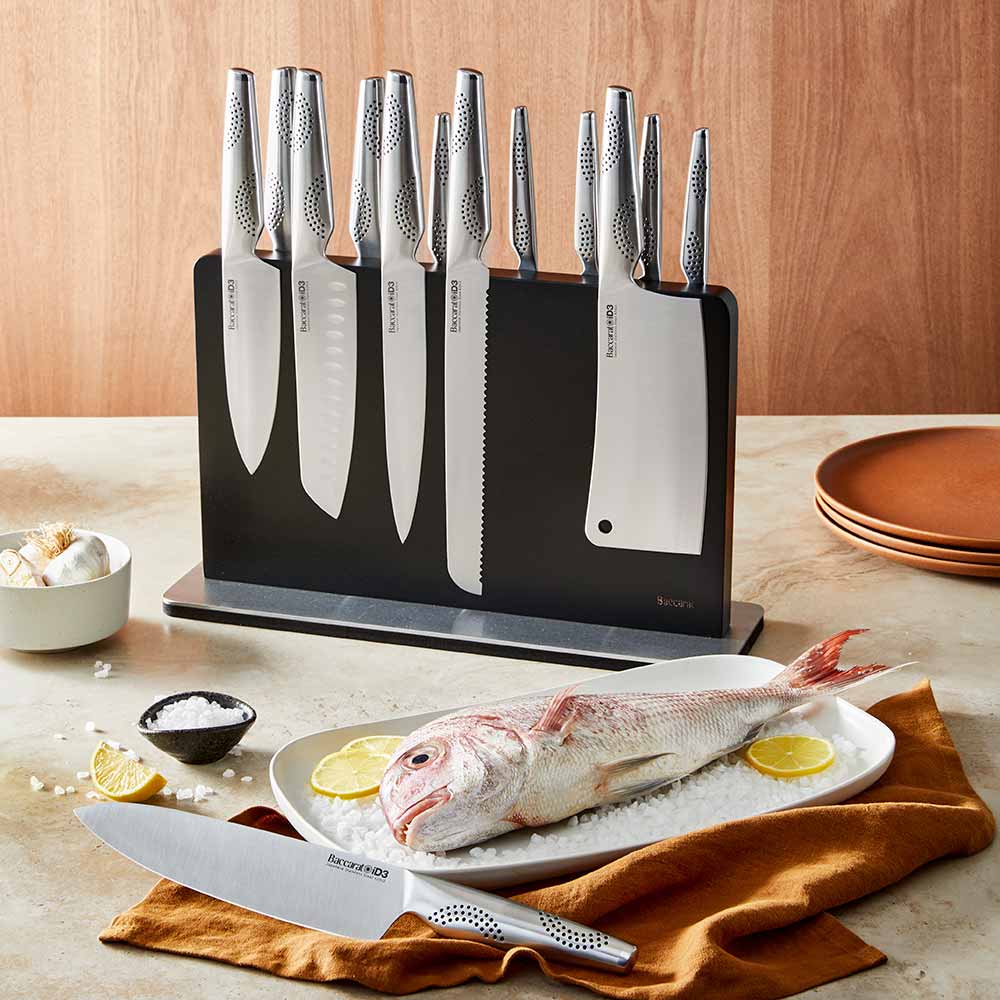 Baccarat iD3 Kachi 14 Piece Knife Block