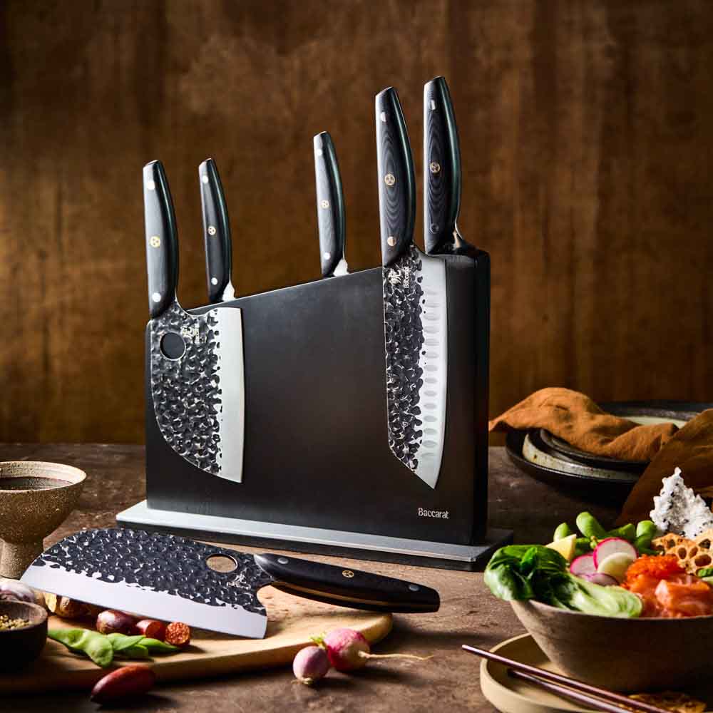 Baccarat KUROI KIBA 7 Piece Knife Block at Robins Kitchen