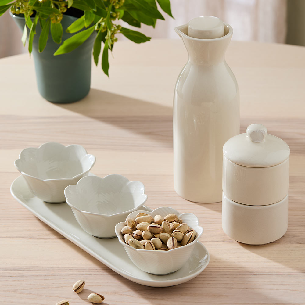 Alex Liddy Harley Salt & Pepper Holder Cream at Robins Kitchen