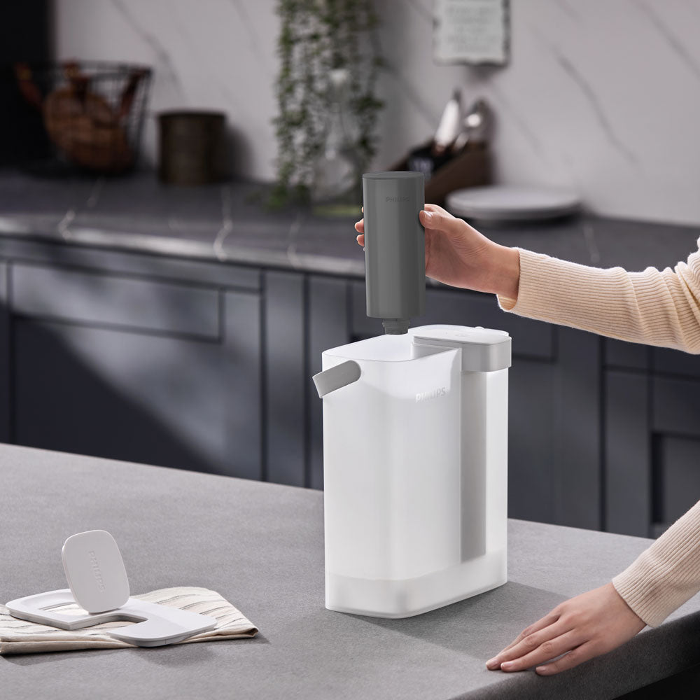 Philips Powered Pitcher with Instant Filtration 3L
