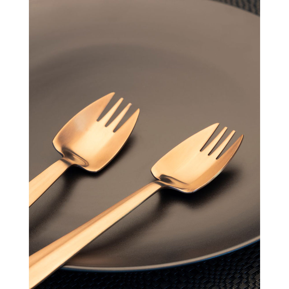 Splayd Black Label Rose Gold Cutlery in a Plate with Cakes & Pastries at Robins Kitchen