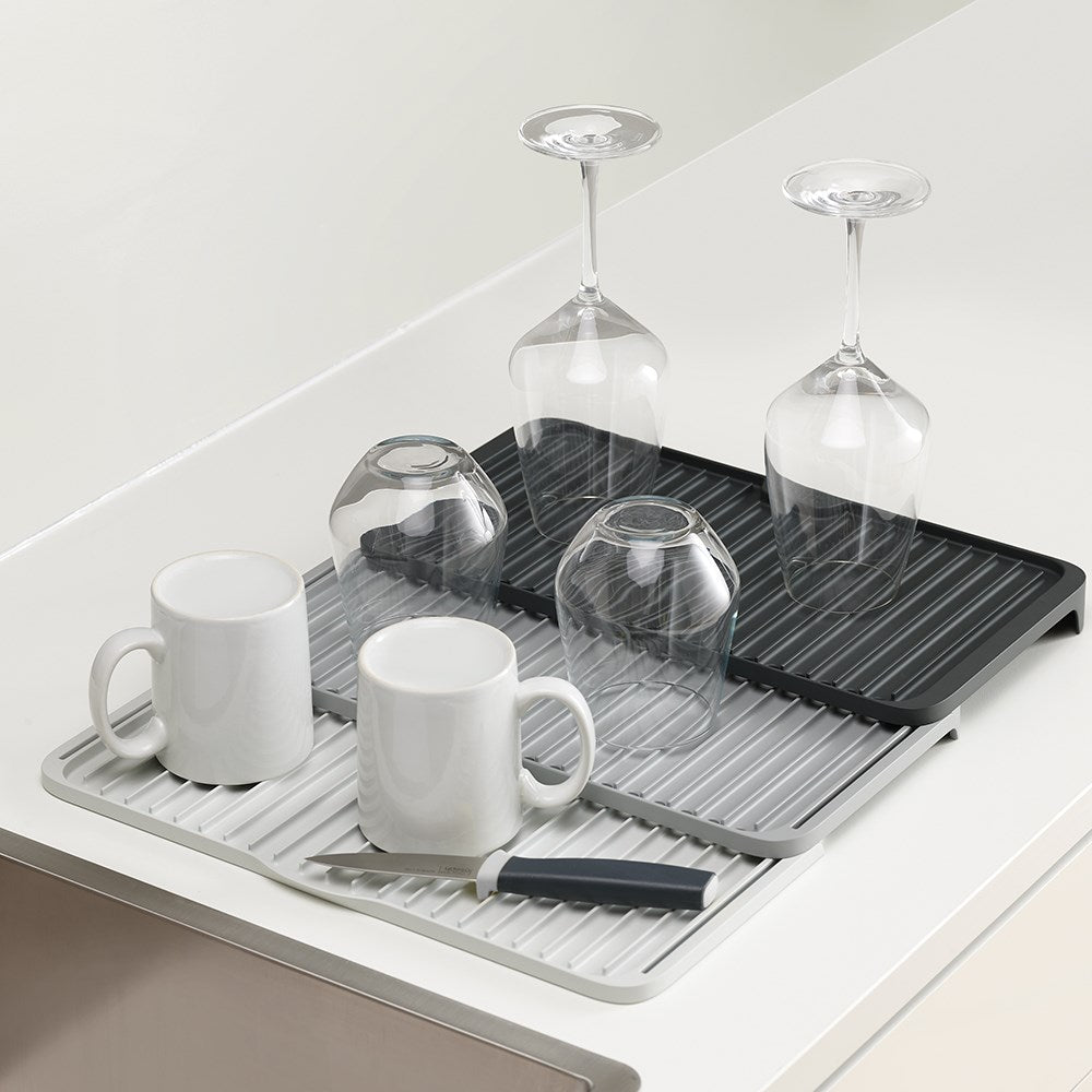 Joseph Joseph Tier Expandable Draining Mat Grey