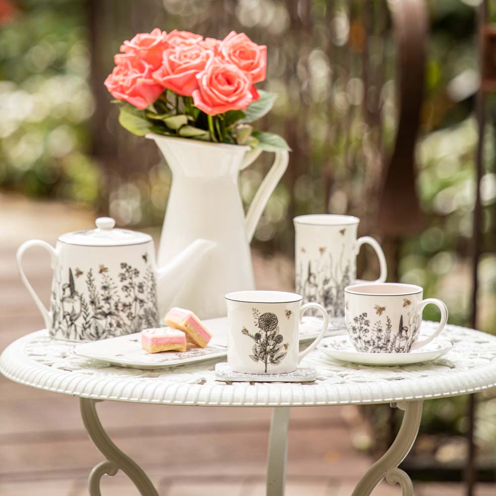 Ashdene Queen Bee Teapot & 2 Teacup Set